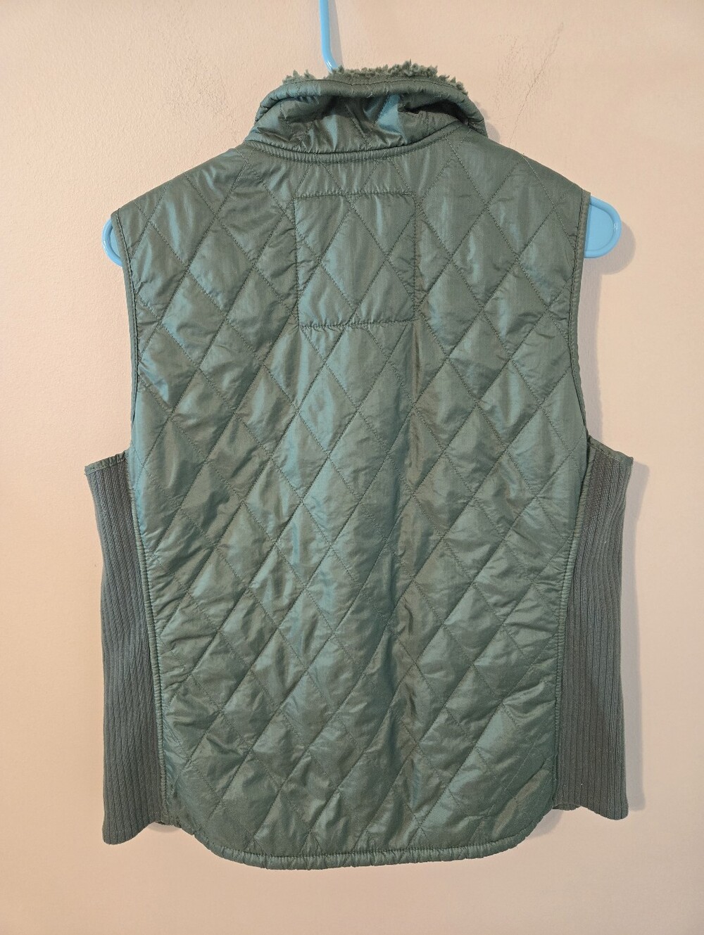 L.L.Bean Women's Large Quilted Sweater Fleece Vest Green Full Zip Sherpa Lined - Picture 2 of 5